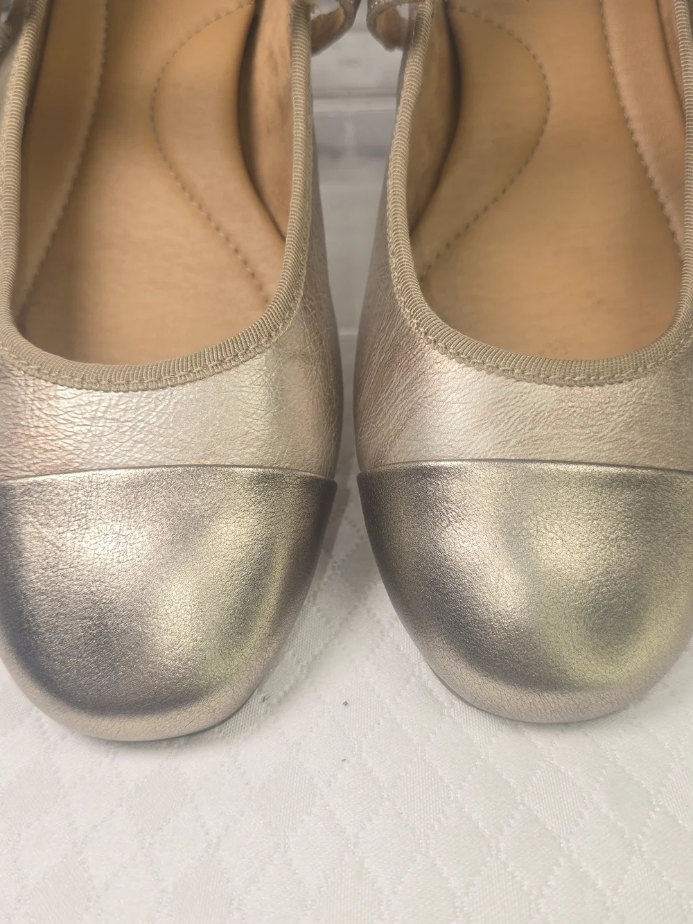Born toe metallic